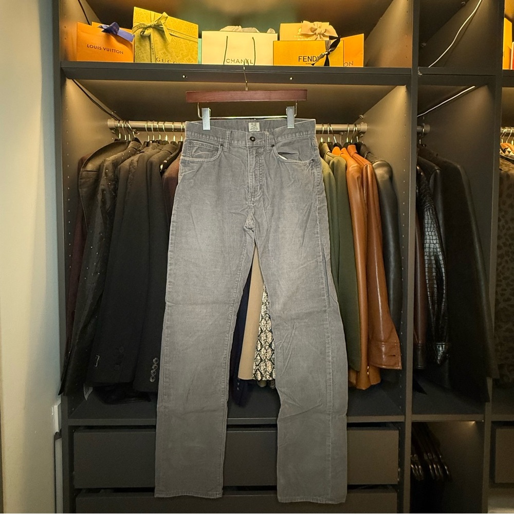 Men’s J. Crew Broken-In Straight Leg Corduroy Pants in Light Grey